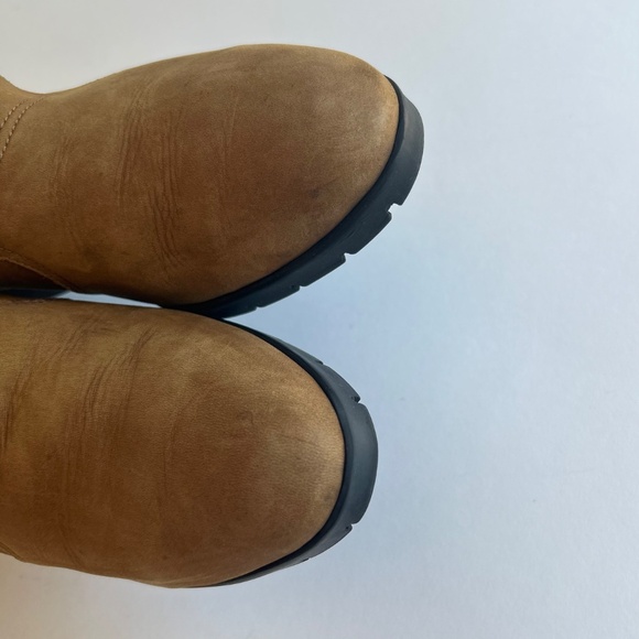 Clark’s Tan Genuine Leather Rubber Outsole Loafers size 9 - Picture 13 of 15